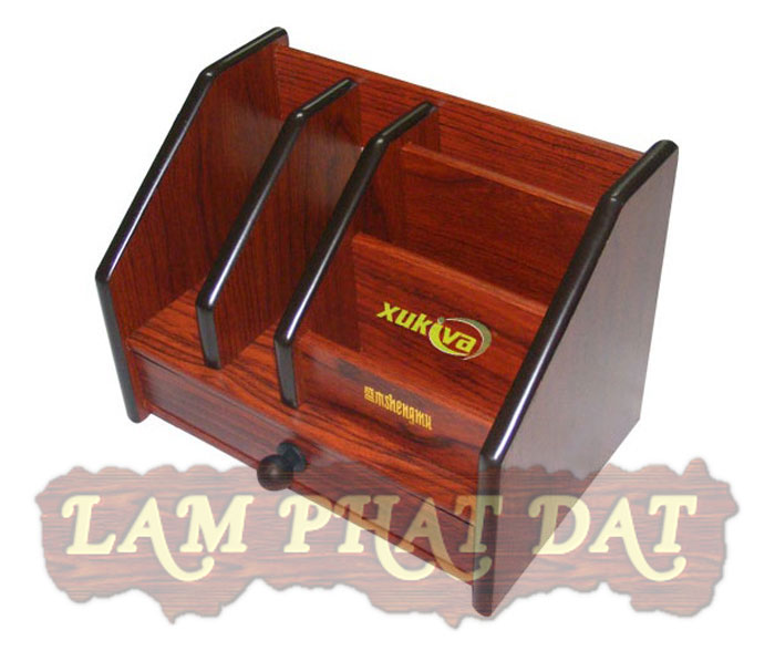 Hộp bút xukiva gỗ sang trọng