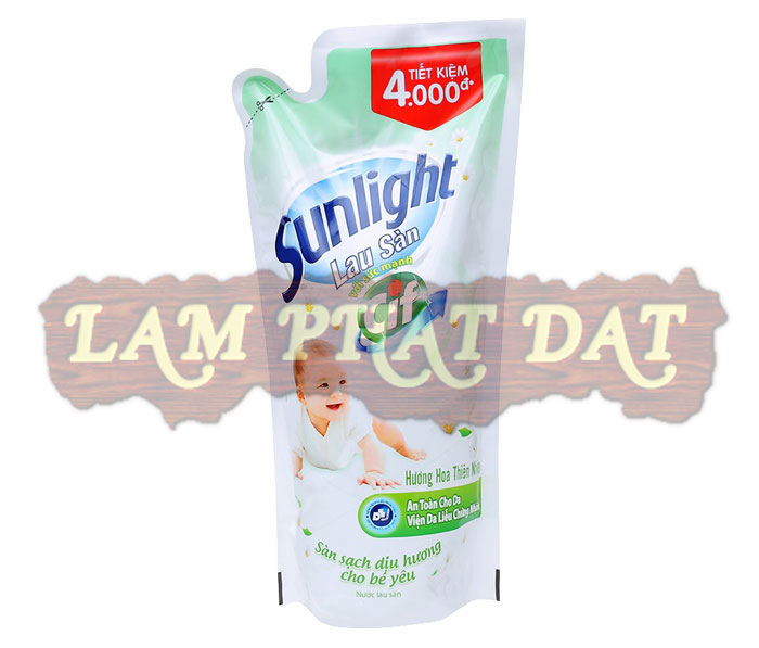 Nước lau sàn Sunlight an toàn cho trẻ nhỏ