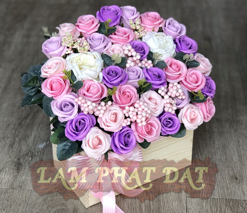 Hoa hồng sáp tặng người yêu